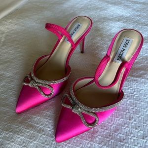 Steve Madden Pink Bow Heels